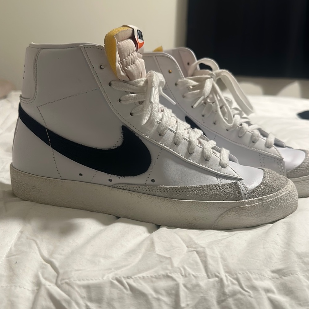 Women’s high top blazers
